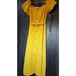 Medium Monteau Yellow Dress